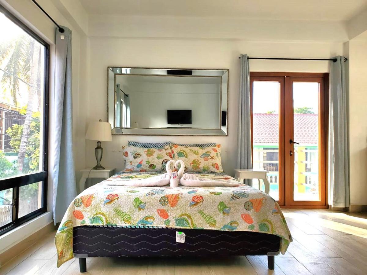 Beach Club Condos At Popeyes Caye Caulker Extérieur photo
